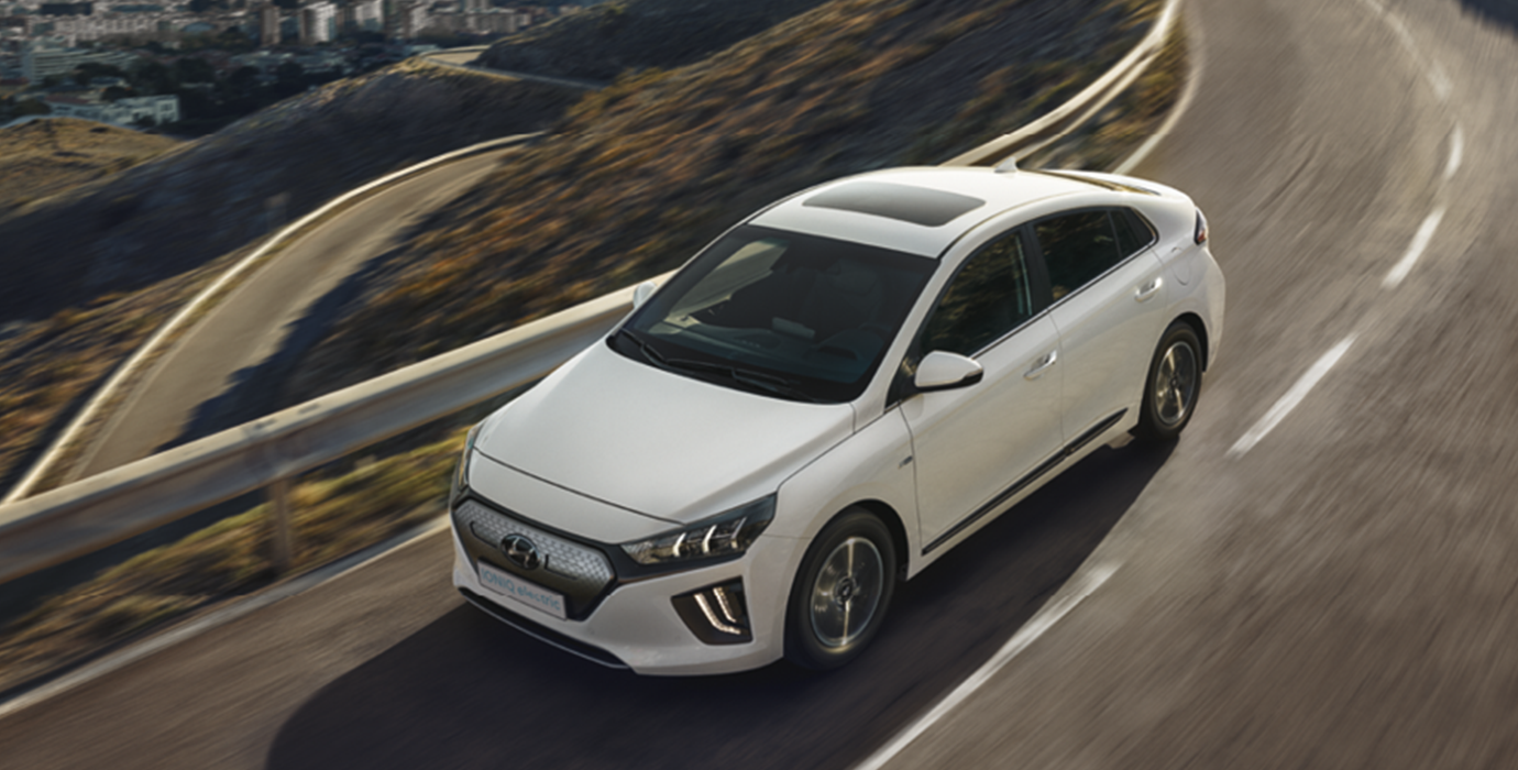 Best Electric Cars Top Gear’s Award Winners of 2022 Onto · Onto